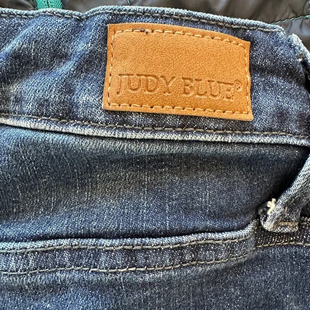 Judy Blue Dark Wash Ankle Jeans